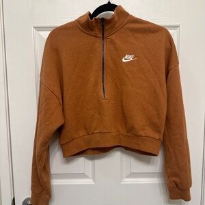 Cropped Nike sweater